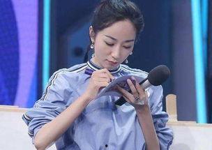 家庭背景厉害的明星,揭秘家庭背景强大的明星传奇